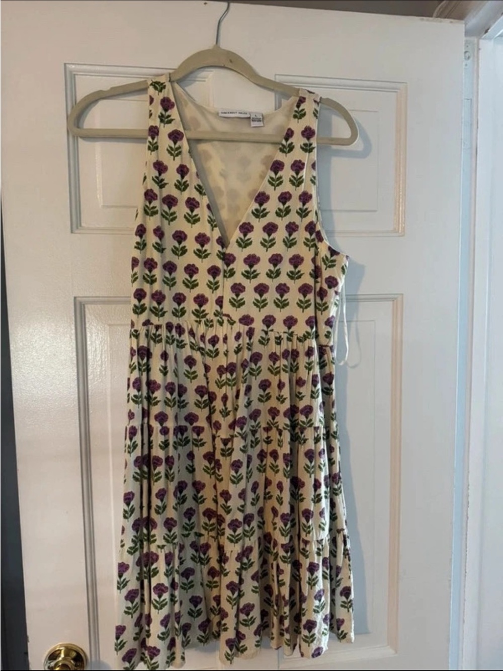 Sincerely Jules Cream Floral V-Neck Sleeveless Dress